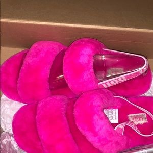 UGG OH YEAH ROCK ROSE